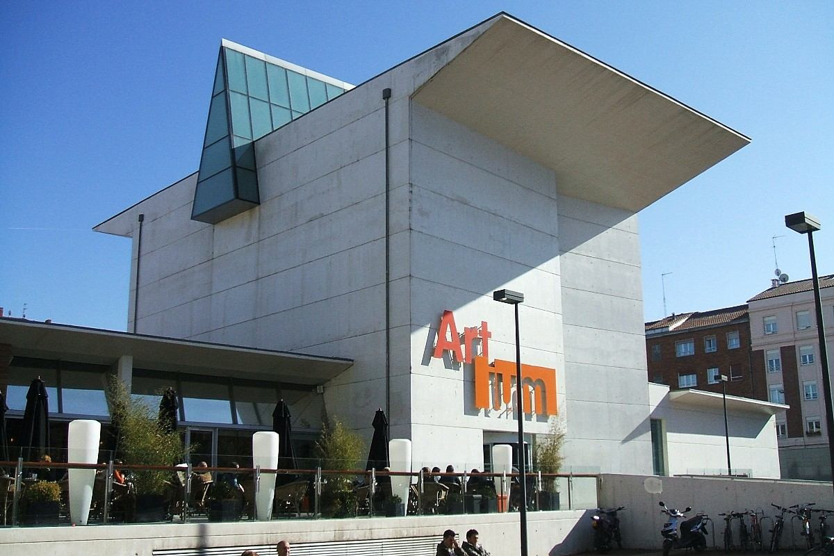  متحف أرثميوم – بون  - ألمانيا