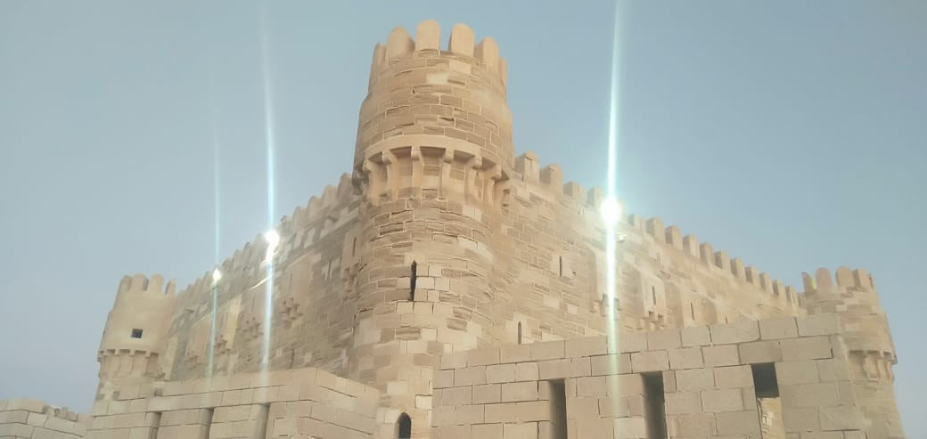 مد ساعات العمل بقلعة قايتباي بالإسكندرية