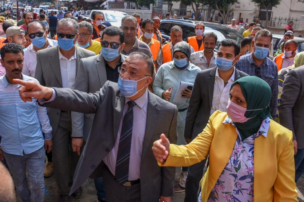 محافظ الإسكندرية يقود حملة بشارع القاهرة