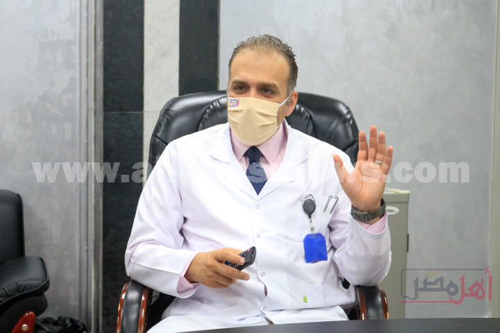 الدكتور عماد شاش مدير مستشفى الثدي