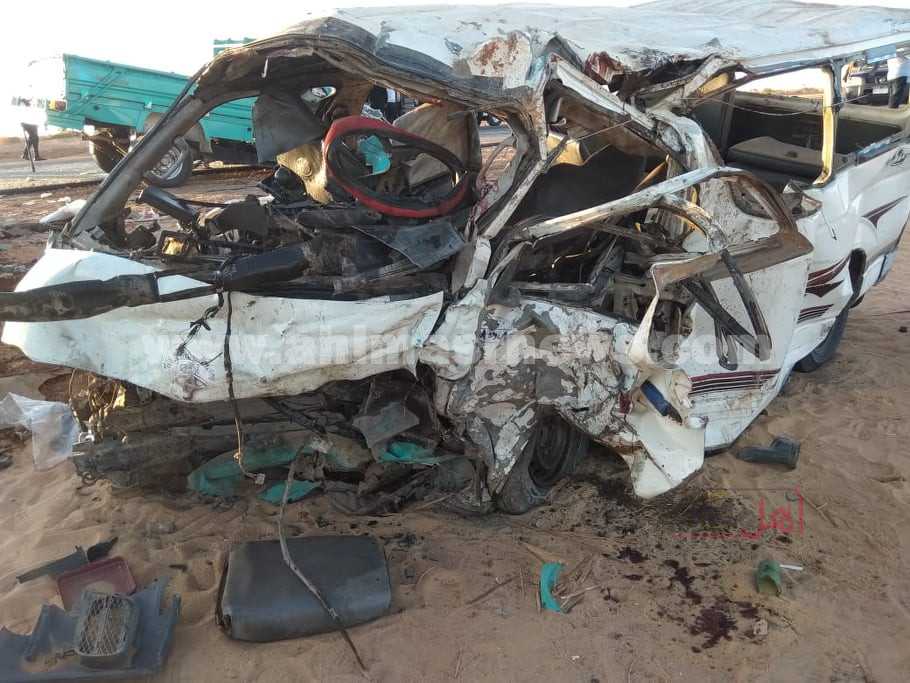 حادث تصادم الطريق الصحراوي الغربي بأسوان