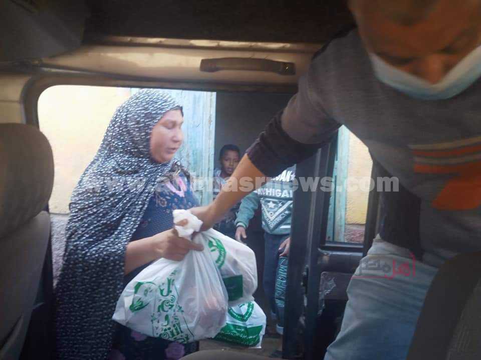 توزيع وجبات طعام جمعية الوفاء والامل 