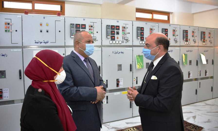 محافظ أسوان يفتتح مشروع إحلال وتجديد لوحة توزيع كهرباء فريال