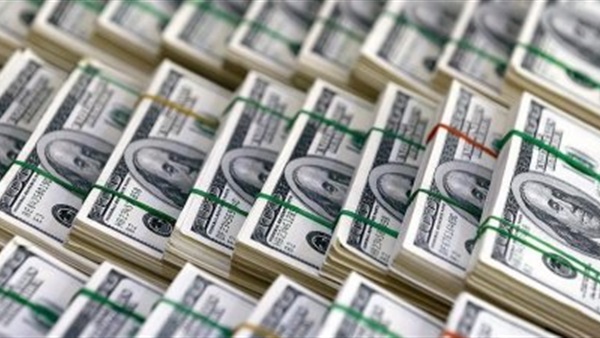 الإمارات تدعم مصر بمليار دولار وديعة لمدة 6 سنوات