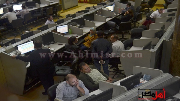 طرح حصة تتراوح بين 20 إلى 30% من بنك القاهرة بالبورصة