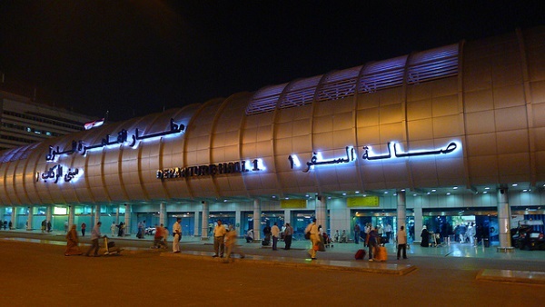جمارك المطار تحبط تهريب مكملات غذائية