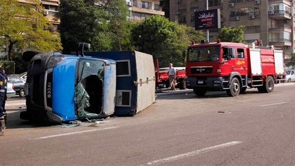 إصابة ضابط و8 أفراد شرطة في انقلاب بوكس بالمنوفية