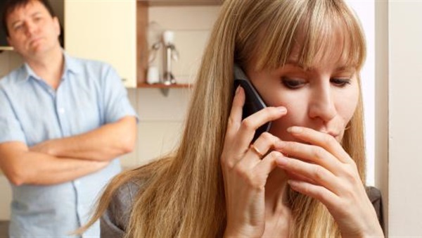 ياسمين في دعوى طلاق: صارف فلوسه على أمه وأخته