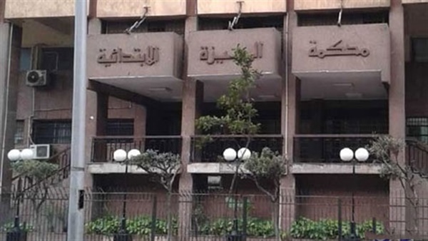 بدء محاكمة 8 ضابط بتهمة تعذيب متهم داخل الحجز