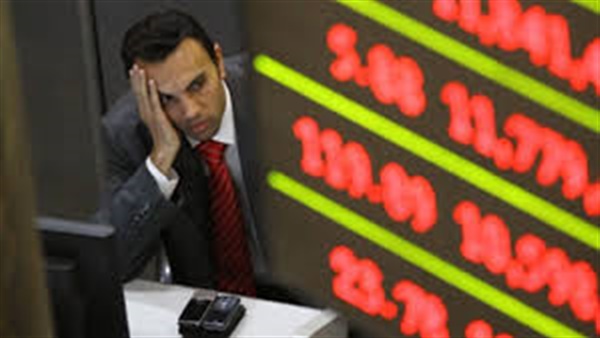 قصف سوريا و جني الأرباح يهويان بمؤشرات البورصة المصرية (تقرير)