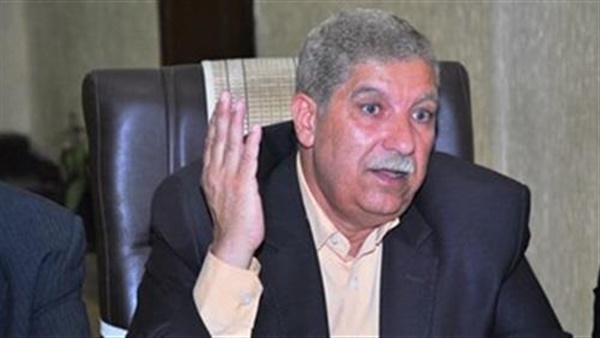اللواء يس طاهر محافظ الاسماعيلية