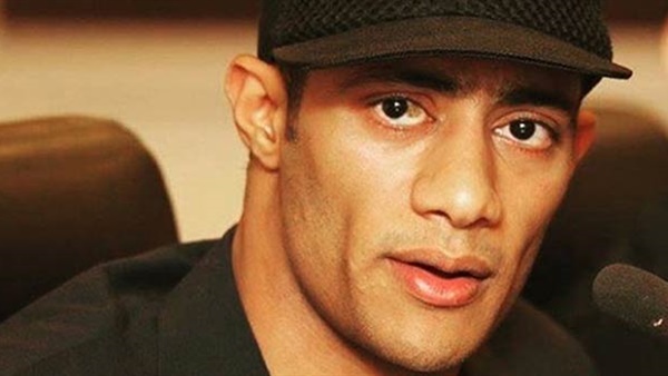 أهل مصر محمد رمضان يتجاهل وفاة هياتم وشرف ويروج لأغنيته الجديدة