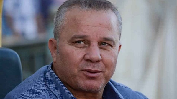 السيسي يشاهد فقرة غنائية في حب مصر خلال الندوة التثقيفية