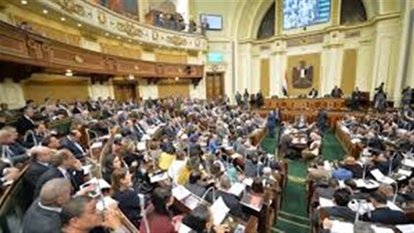 بعد تأخر ساعتين ونصف.. بدء الجلسة العامة للبرلمان لمناقشة طلبات الإحاطة