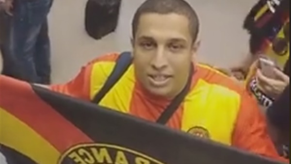مشجع للترجي يوجه رسالة لجمهور الزمالك "ماتنحسوناش"