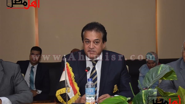 الدكتور خالد عبد الغفار وزير التعليم العالي