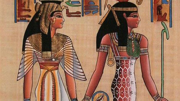 كبير الأثريين: المرأة والرجل متساويان في العصر الفرعوني