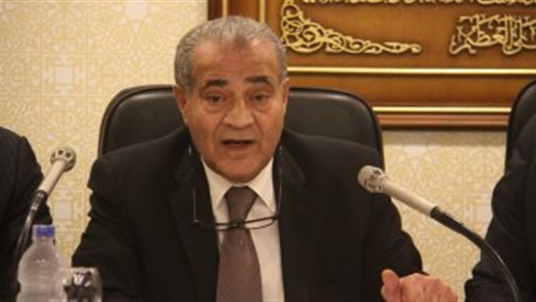التموين تقرر فتح منافذ الشركة لصرف المقررات الرسمية بالوجه القبلى غدًا