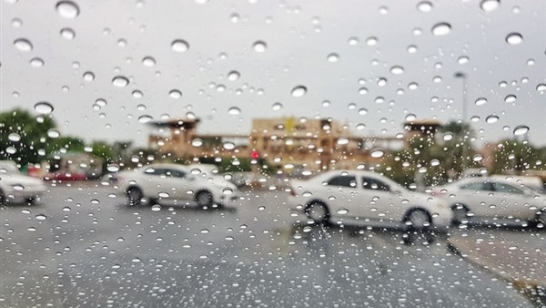 تعرف على خطوات السير الصحيح بالسيارات في ظل تساقط الأمطار
