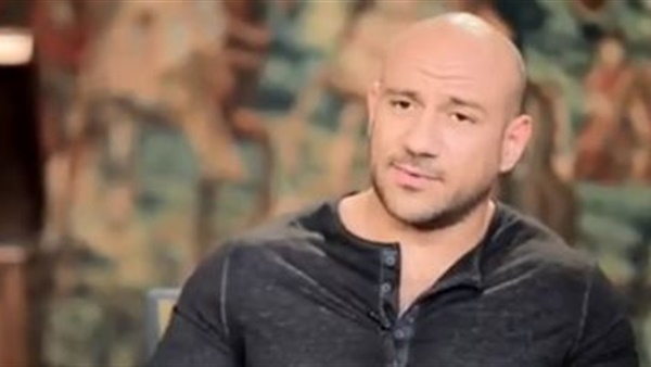 ننشر أبرز تصريحات احمد مكي في برنامج معكم لمنى الشاذلي (فيديو)