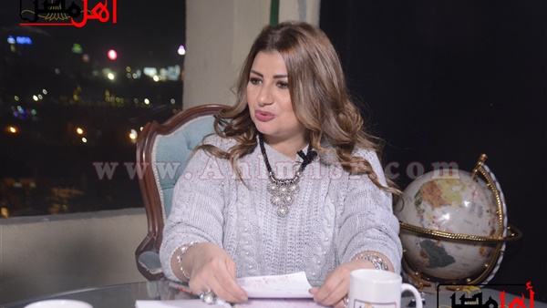 عبير فؤاد خبيرة الأبرج