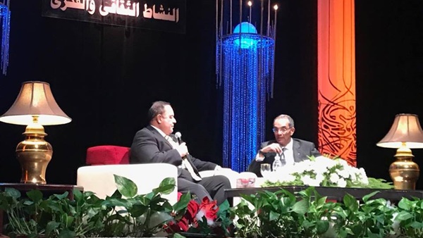 وزير الاتصالات: موقع مصر الجغرافي يدعم استثمارات تدشين مراكز البيانات العملاقة