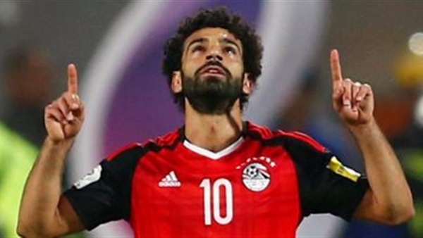 صلاح يتوج بجائزة أفضل لاعب عربي في إفريقيا لعام 2018