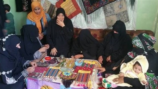 قومي المرأة يعد خطة للنهوض السيناويات في كافة المجالات