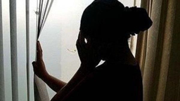 بعد محاولة انتحار.. سماح تطلب الخلع: جوزي وأمي بيمارسوا العلاقة وبيهددوني لو قولت لحد