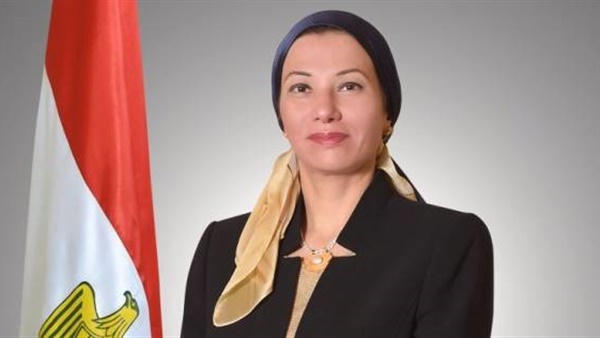 وزيرة البيئة :بعرف أعمل رز وخضار ولحمة