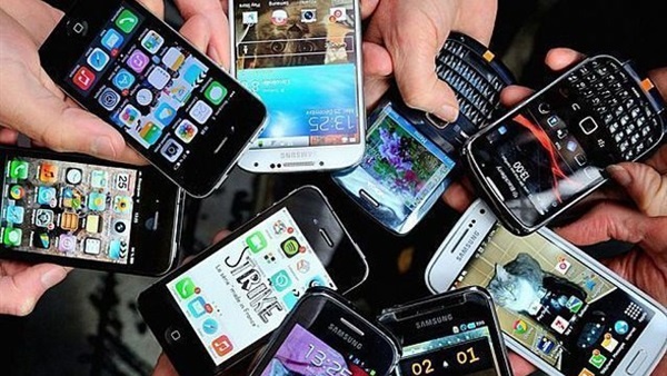 خسائر فادحة لسوق المحمول.. فقد 360 ألف مشترك خلال شهر واحد
