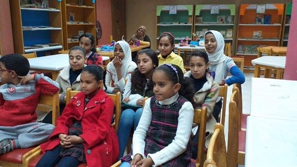 أحمد عواض يشهد اكتشاف مواهب ونادي الأدب ويوم الفرحة بمواقع أسوان الثقافية