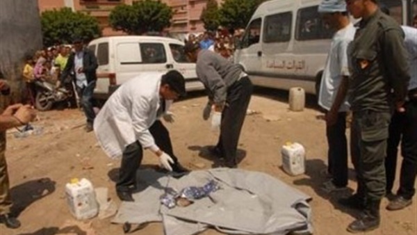 الذبح بخنجر والكتابة بالدم.. تفاصيل العثور على طالب مفصول الرأس بالمدينة الجامعية