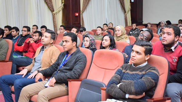 في 8 معلومات.. تعرف على برنامج إنجاز لطلاب جامعات الصعيد