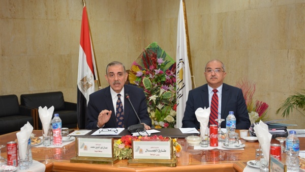 محافظة أسيوط والجامعة يعلنان عن التعاون فى تطوير المزارع
