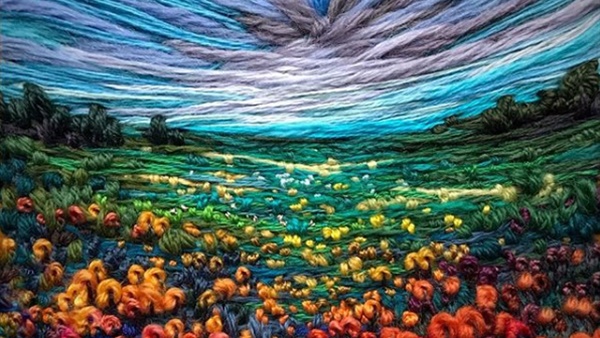 روسية ترسم السماء بالخيط