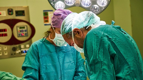 وفاة هندى بسبب عملية تجميل استمرت 12 ساعة