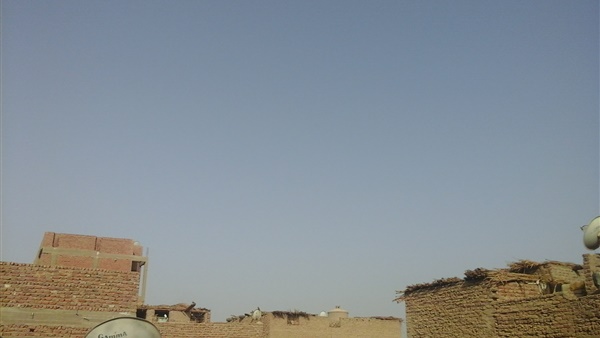 سقوط أمطار بأسيوط ورفع درجة الاستعداد بالمراكز والقرى