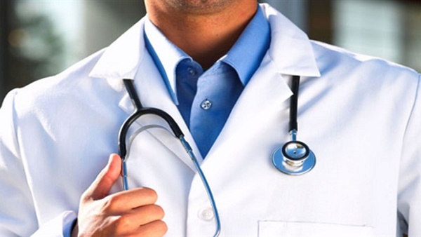 باب النجار مخلع.. كيف تعالج المستشفيات الأطباء؟
