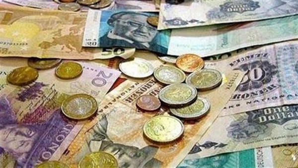 انهيار العملات العربية والأجنبية أمام الجنيه اليوم الخميس 18 أبريل 2019.. مفاجأة في سعر الدولار
