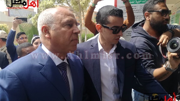 كامل الوزير في استفتاء الدستور 2019 يعلق على خردة السكة الحديد