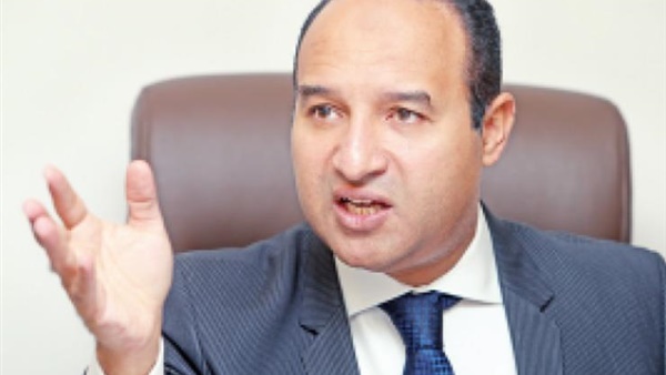 مستشار الرئيس يوضح حقيقة تقدمه ببلاغ ضد حزب مستقبل وطن