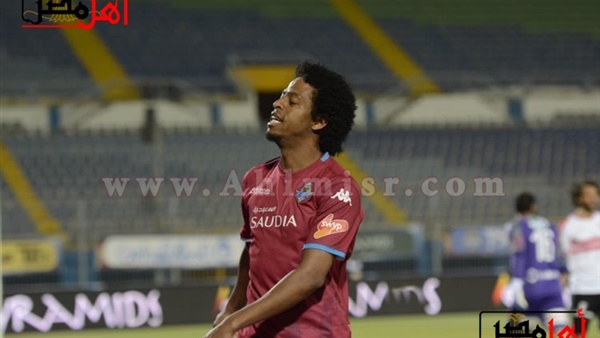 بيراميدز يواصل صحوته الانتصارية بالفوز على الزمالك.. وينفرد بصدارة الدوري