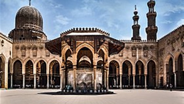 سرقة حشوة أثرية من منبر جامع المؤيد شيخ بمنطقة الغورية