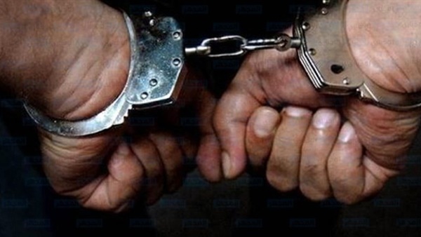 القبض على 3 عناصر إجرامية بحوزتهم 406 جرام حشيش بالساحل