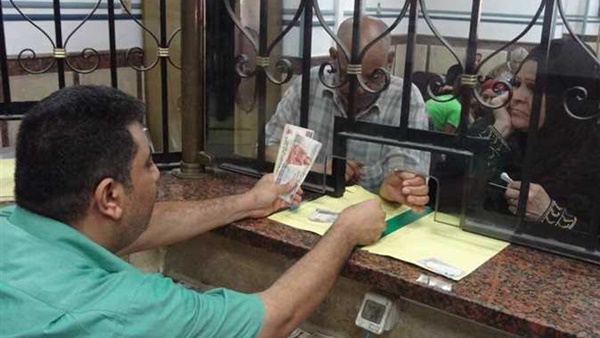 المالية تقرر تبكير مواعيد صرف مرتبات شهر مايو للعاملين بالقطاع العام