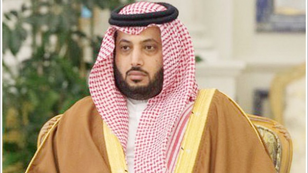 تركي آل الشيخ يعلن تنظيم مسابقتين للقرآن الكريم والأذان