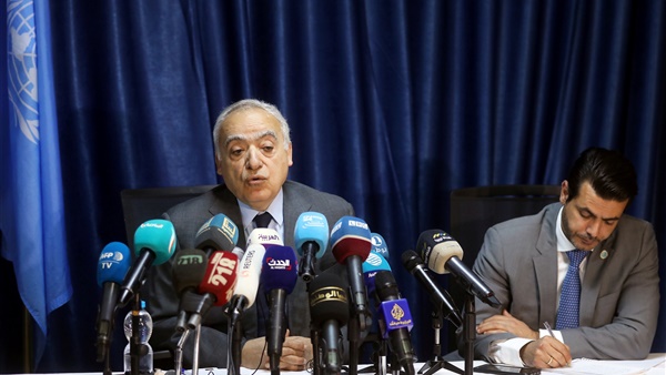 المبعوث الأممي إلى ليبيا يدعو لوقف تهريب السلاح إلى طرابلس