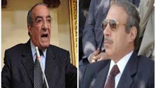 مصدر قضائي يوضح موقف زكريا عزمي وحبيب العادلي من قائمة المنع من التصرف في أموالهم