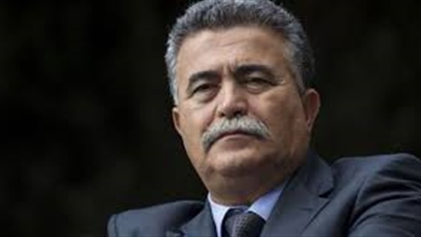 وزير الدفاع الإسرائيلي الأسبق عمير بيرتس